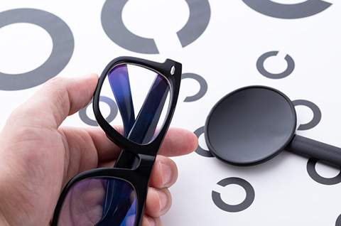 加齢黄斑変性とは