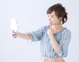 口角炎 口唇炎 の予防 対処法について解説 ロート製薬 商品情報サイト 口角炎 口唇炎 の予防 対処法について解説 ロート製薬 商品情報サイト
